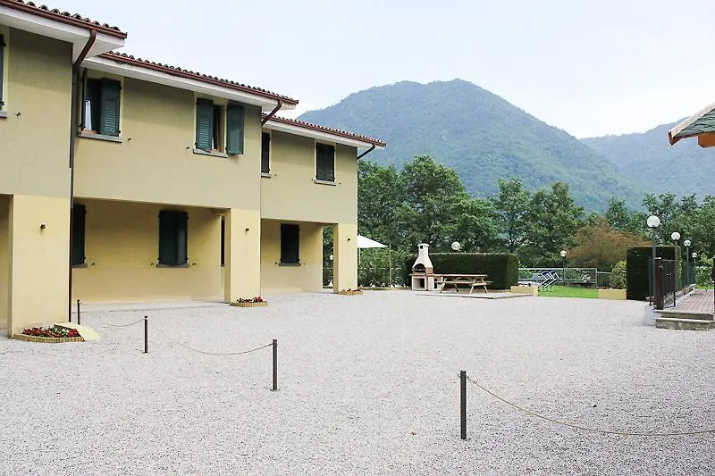 Residence Elettra Crone 0*,  Italia
