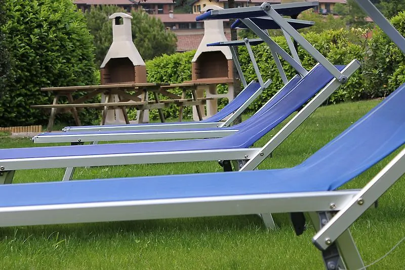 Residence Elettra Crone Aparthotel