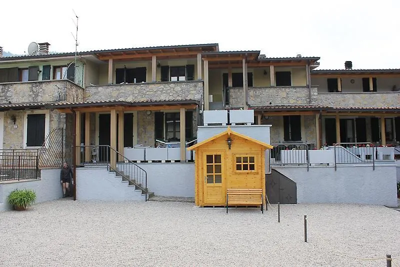 Residence Elettra Crone Aparthotel